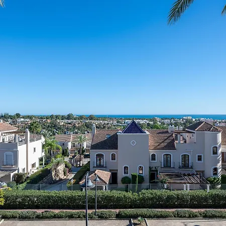 公寓 Sea View El Paraiso 埃斯特波纳