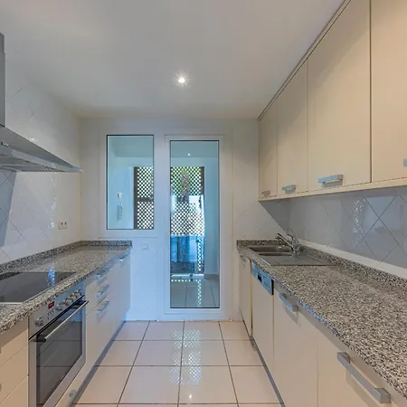 Sea View El Paraiso *