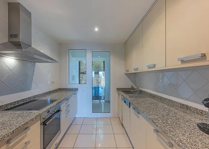 Sea View El Paraiso *