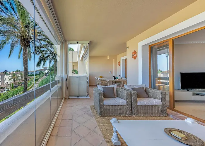 Sea View El Paraiso Apartman *